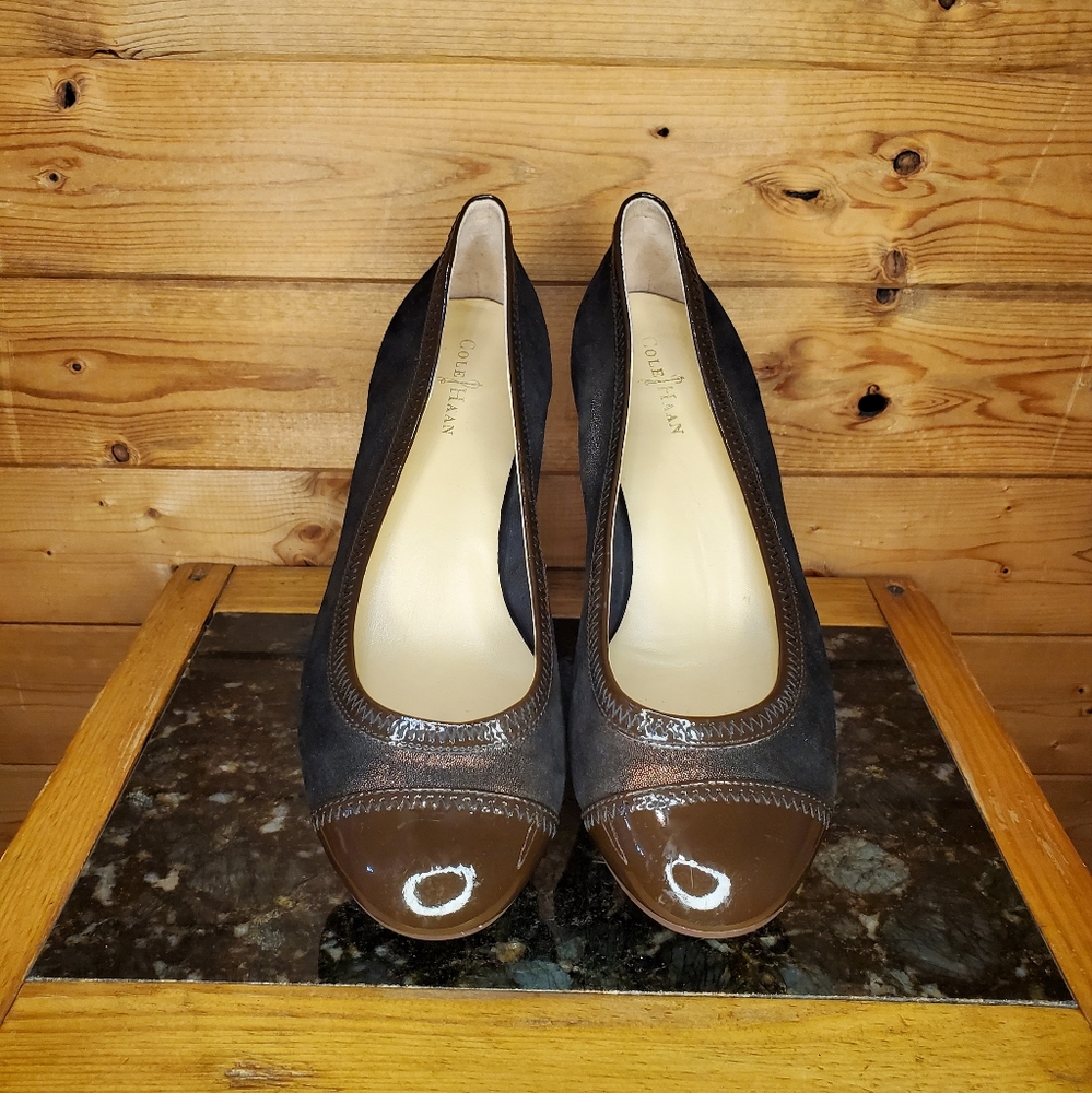 ❤️ COLE HAAN dark brown shiny wedges patent Size 7B